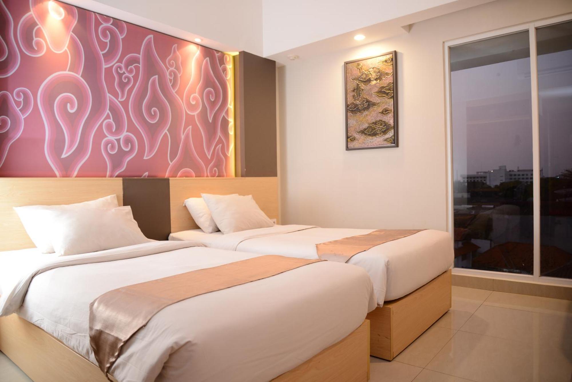 Metland Hotel Cirebon Exterior foto